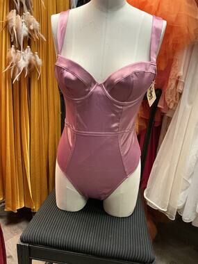 VICTORIA'S SECRET PINK WIRE CUP TEDDY